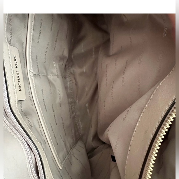 Michael Kors Satchel NWOT! - Picture 10 of 15